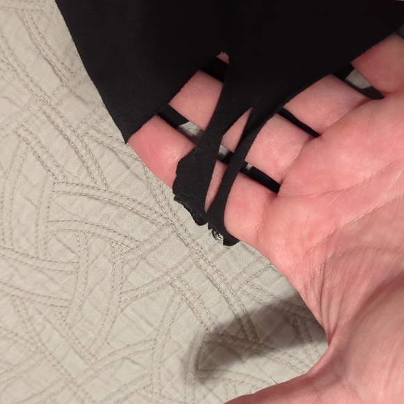 Guns N Roses Black Crop Top - Picture 5 of 7